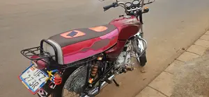 Bajaj Boxer 2023 Red