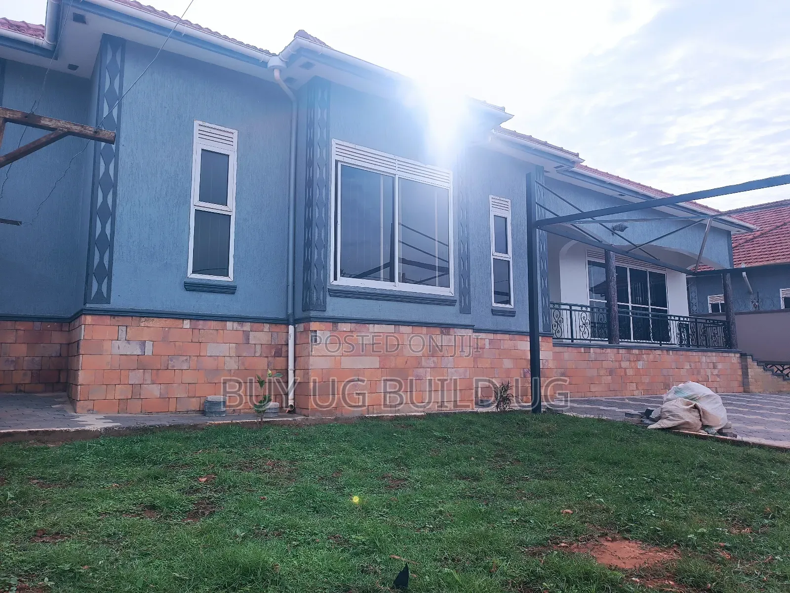 4bdrm Bungalow in Nalya, Central Division for sale