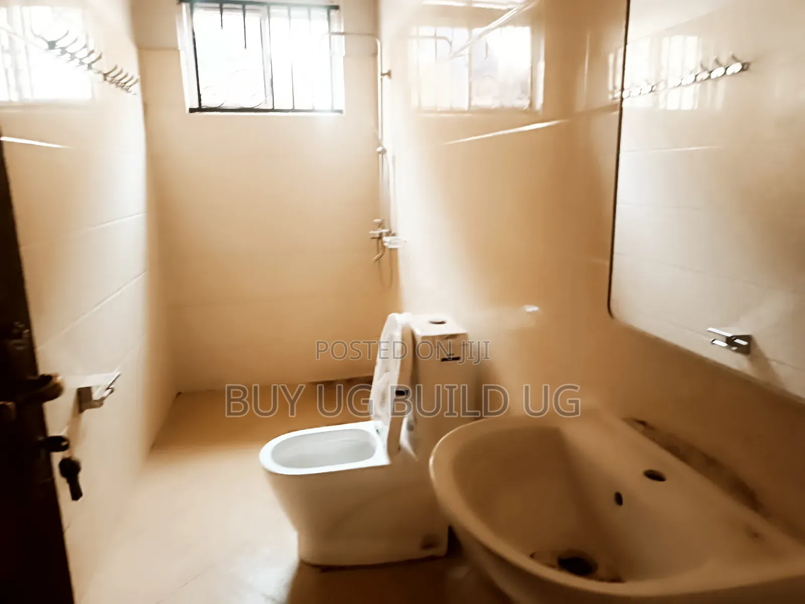 4bdrm Bungalow in Nalya, Central Division for sale