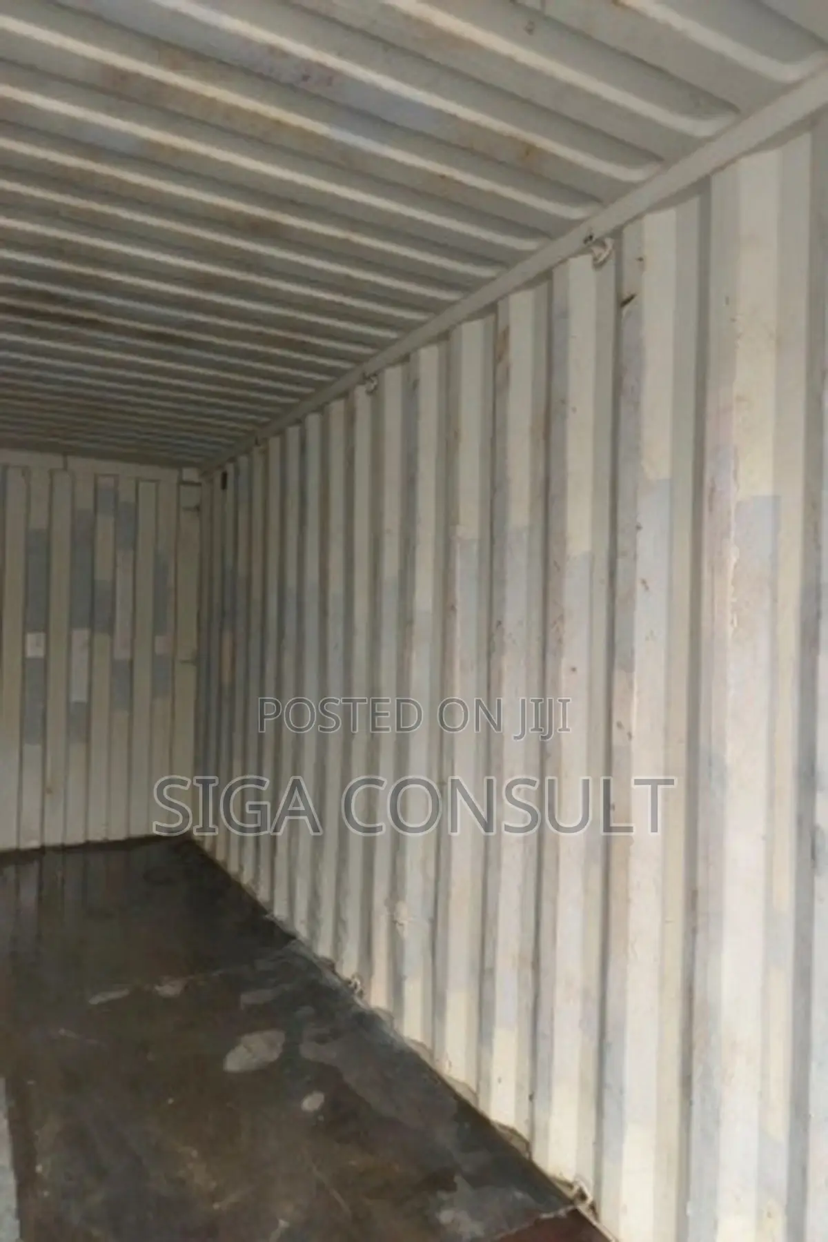 New Clean 20ft Cargo Container on Sale in Kazinga
