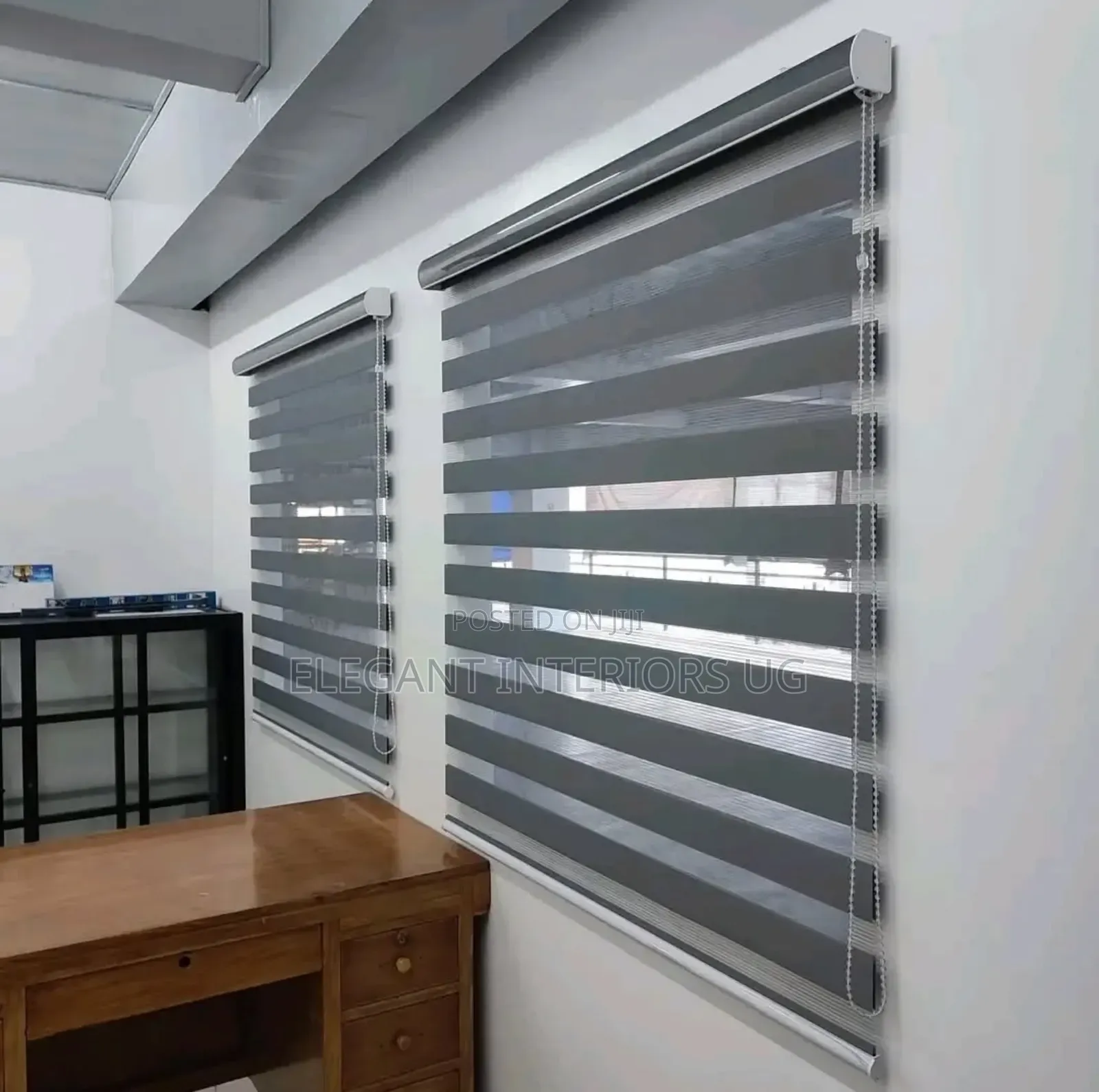 Window Blinds Per Square Meter Available in All Colours and Designs