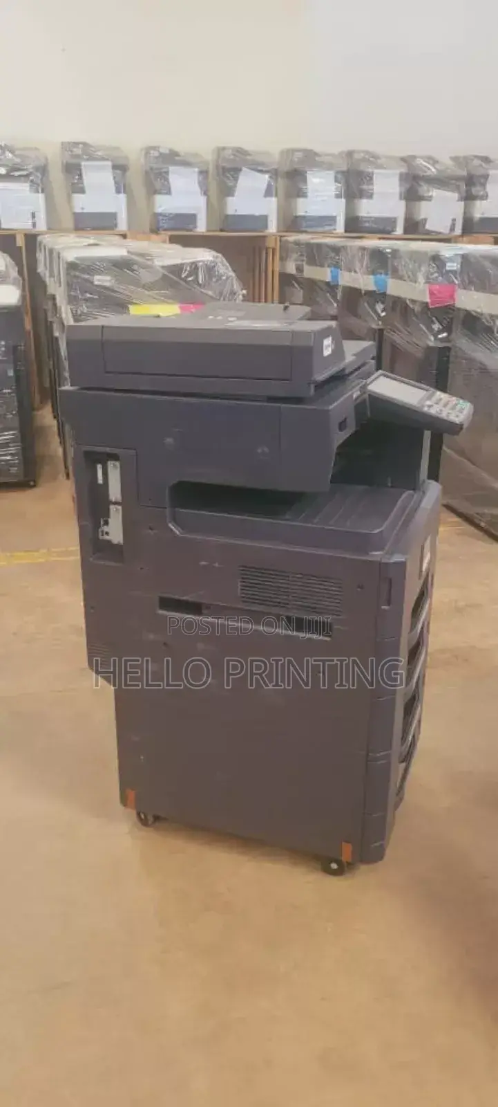 Taskalfa 3010i - Staple , Punch, Duplex Ready .