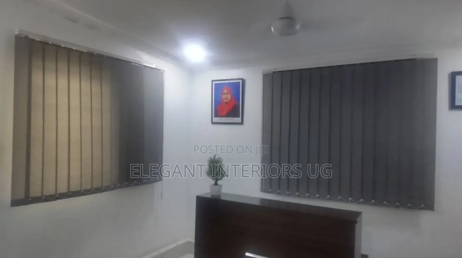 Office Blinds Per Square Meter Available in All Designs and Colours