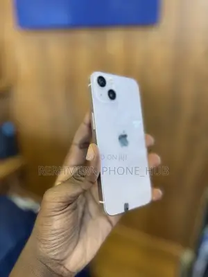 New Apple iPhone 13 128 GB White