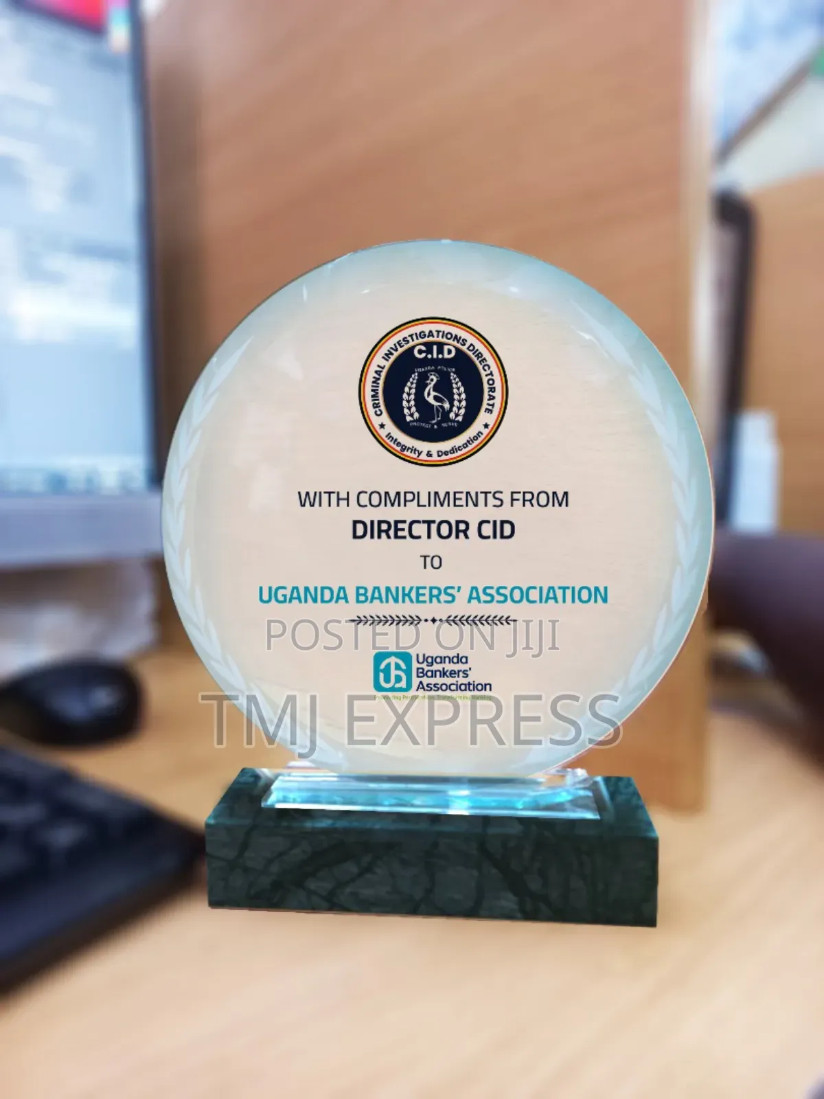 Glass Plaques or Awards