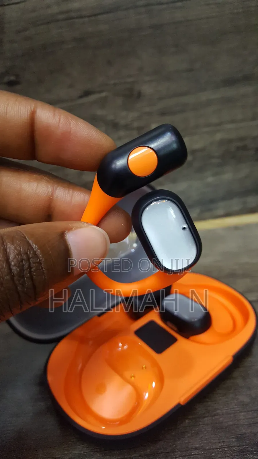 Moxom Earhook Buds Over Ear