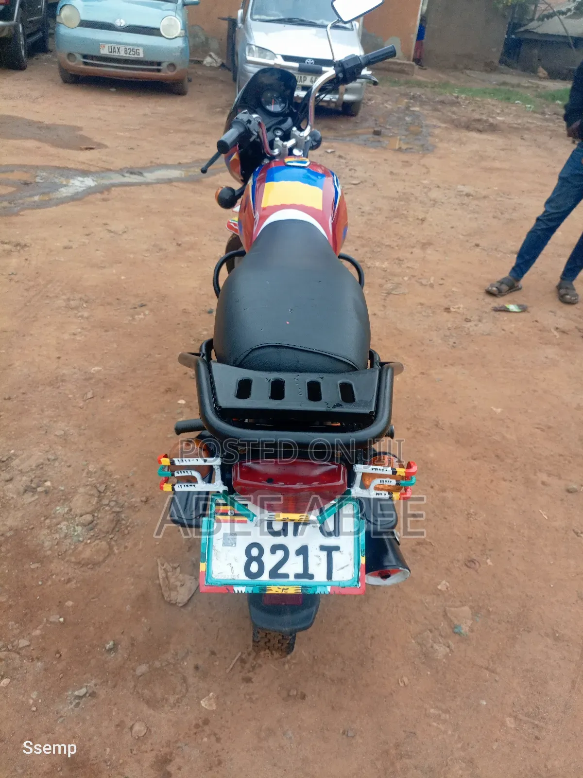 Bajaj Boxer 125 2024 Red