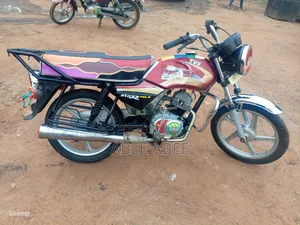 TVS XL 100 2019 Red