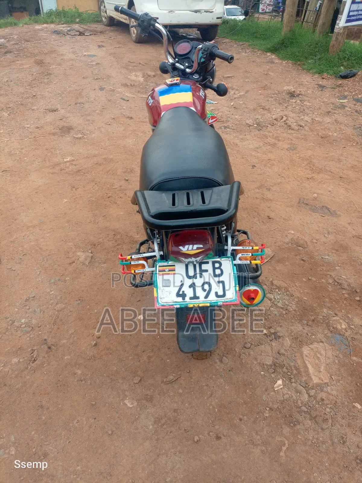 TVS HLX 125 2021 Red