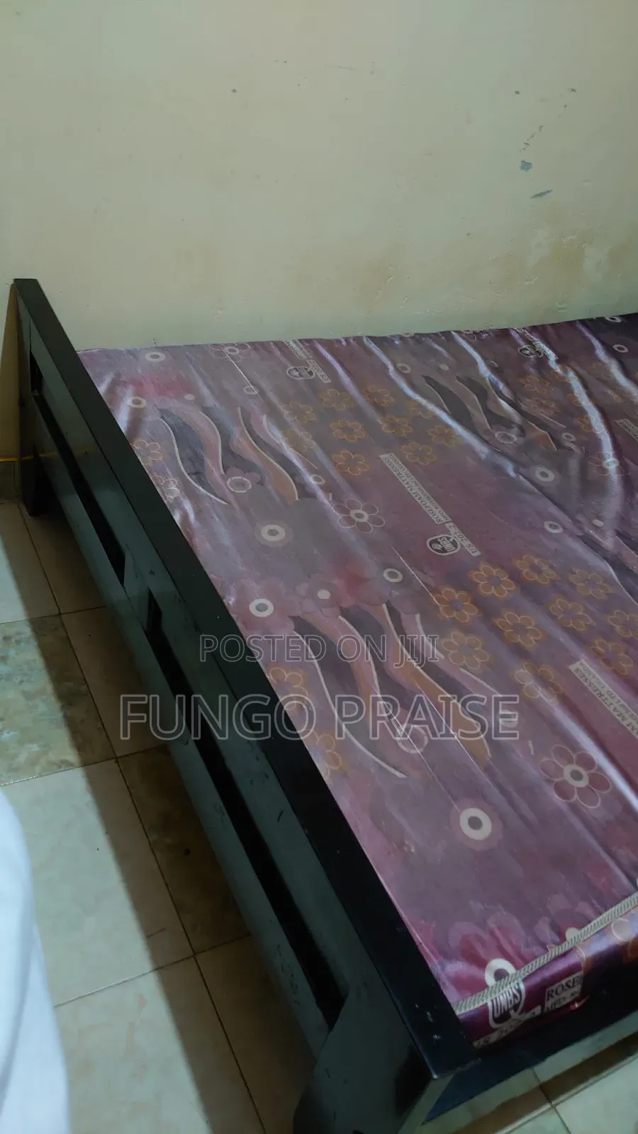 5×6 Black Wood Bed