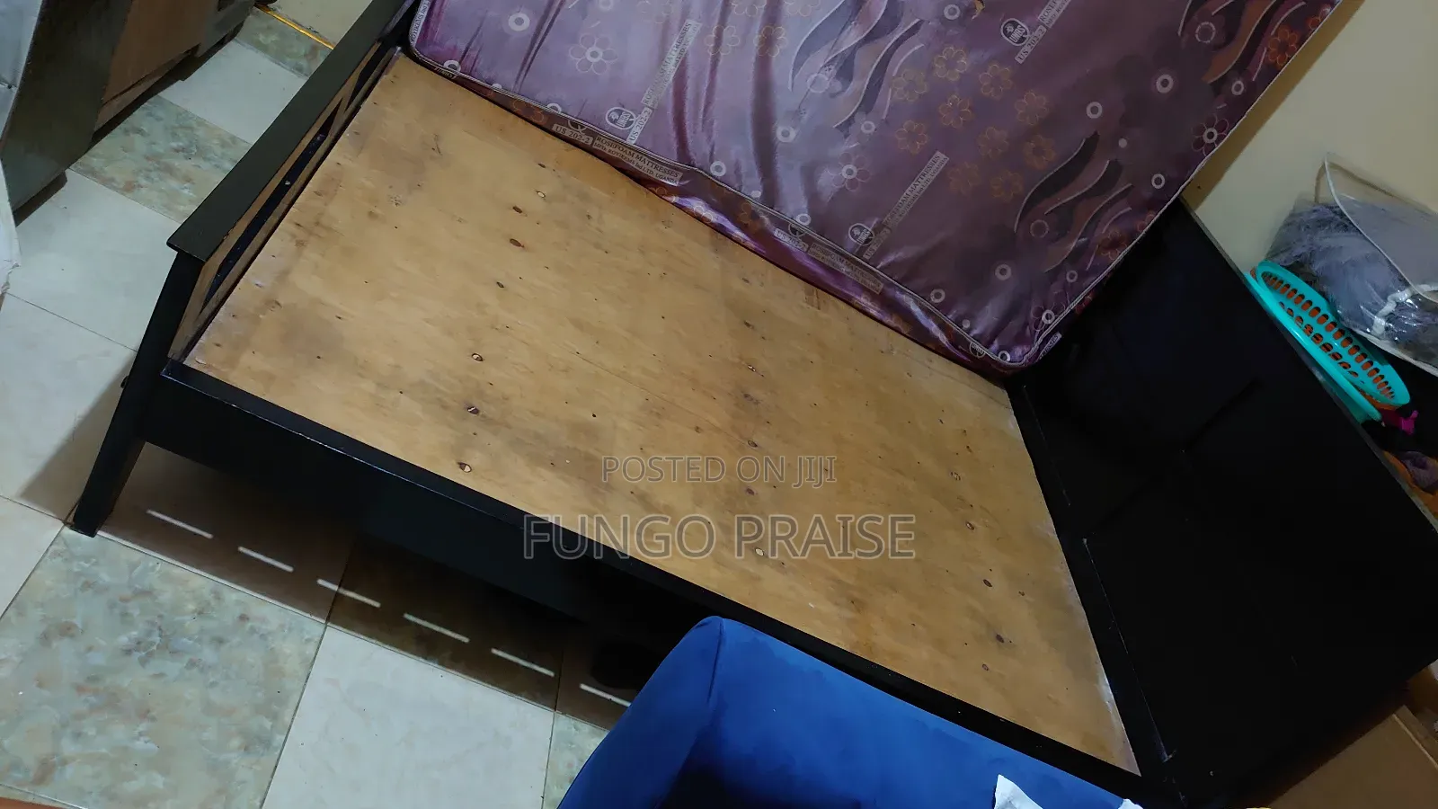 5×6 Black Wood Bed