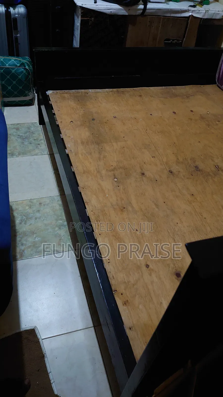 5×6 Black Wood Bed