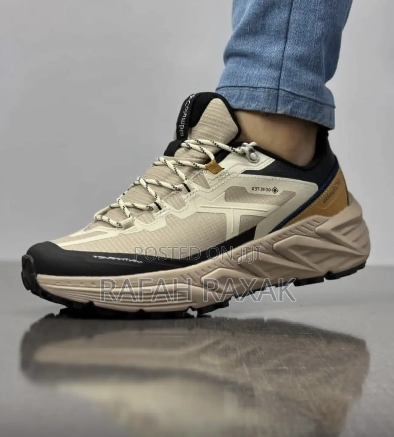 Original Brown Columbia Mountain Wander 2 Gore-tex Sneakers