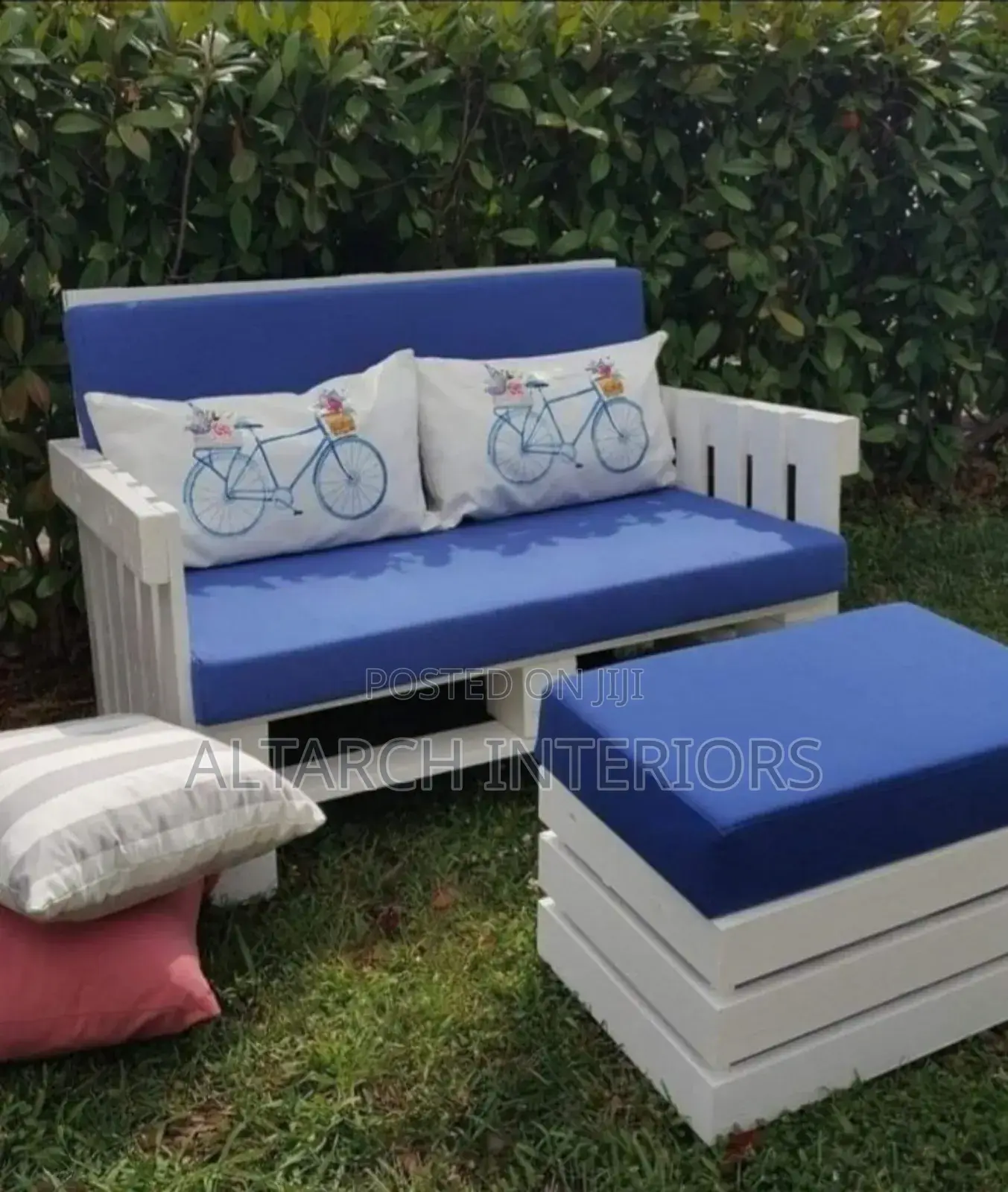White Pallet Chair and a Table With Comfortable Seats