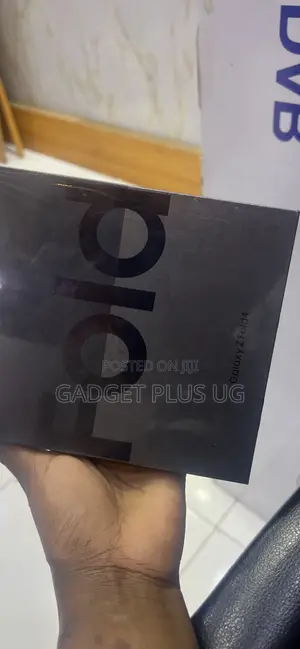 New Samsung Galaxy Z Fold4 256 GB Blue
