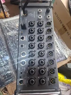 Digital Mixer X Air Xr18