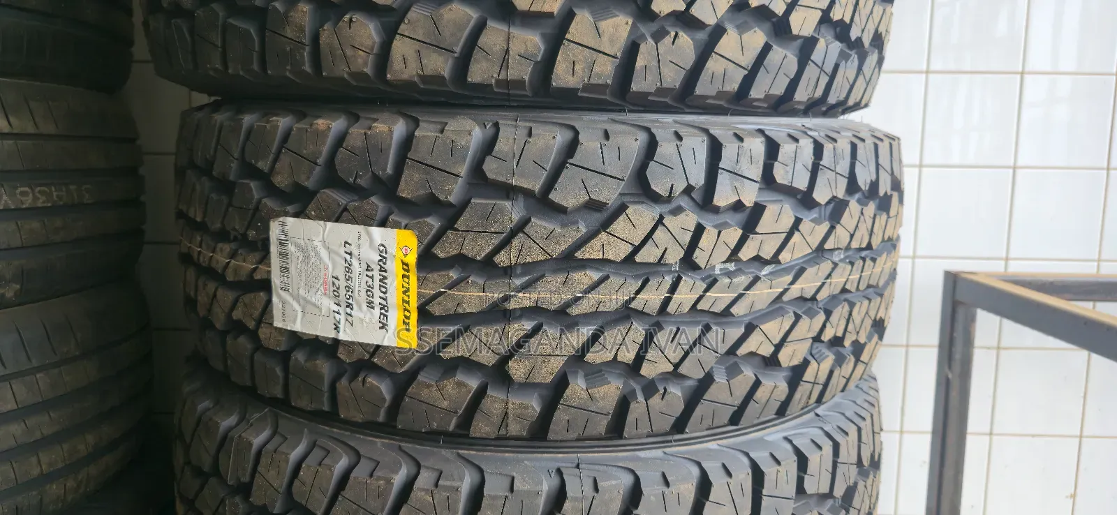 265/65r17 At3gm Grandrek Dunlop Original