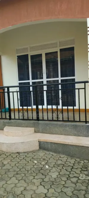 1bdrm Chalet in Kirowooza Estate, Central Division for rent