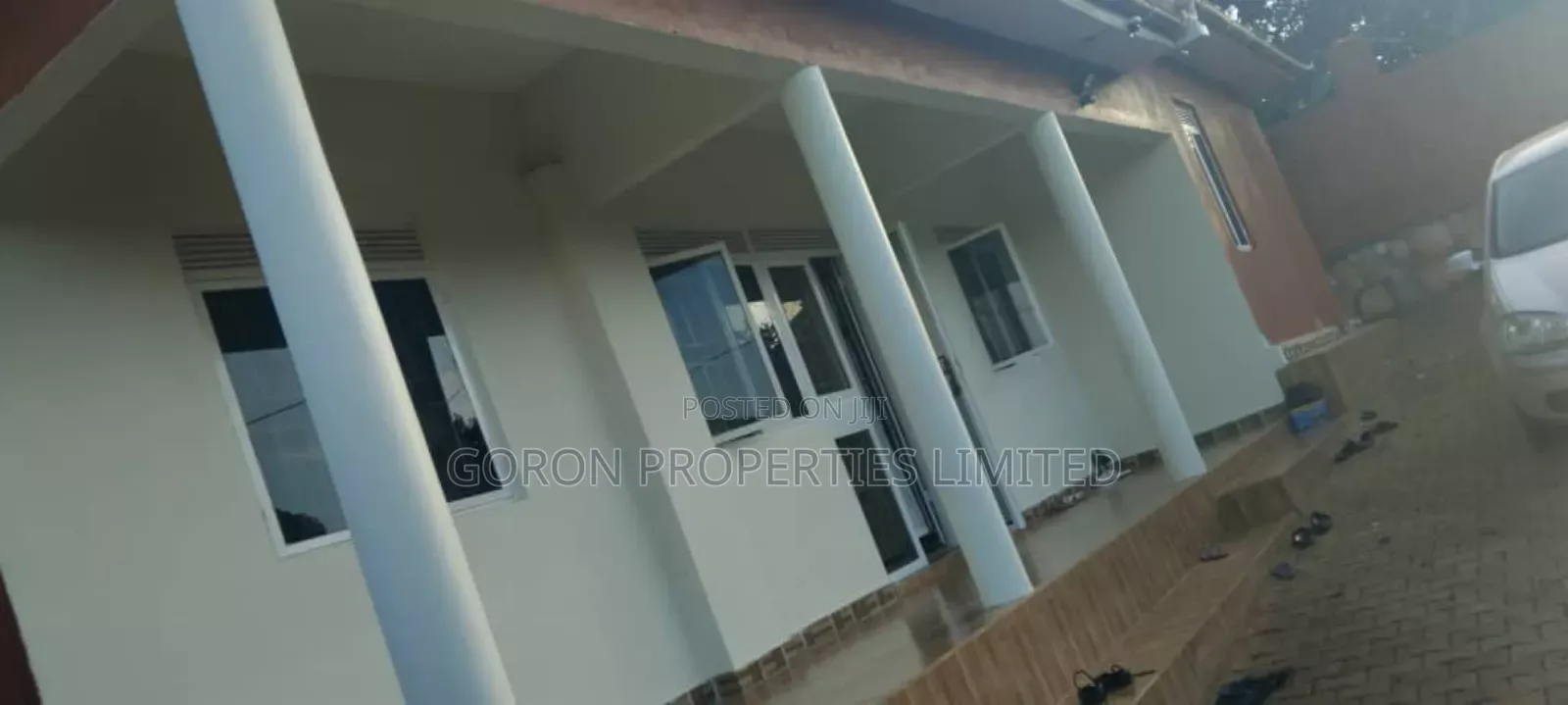 1bdrm Chalet in Kirowooza Estate, Central Division for rent