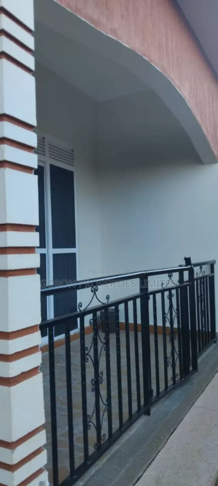1bdrm Chalet in Kirowooza Estate, Central Division for rent