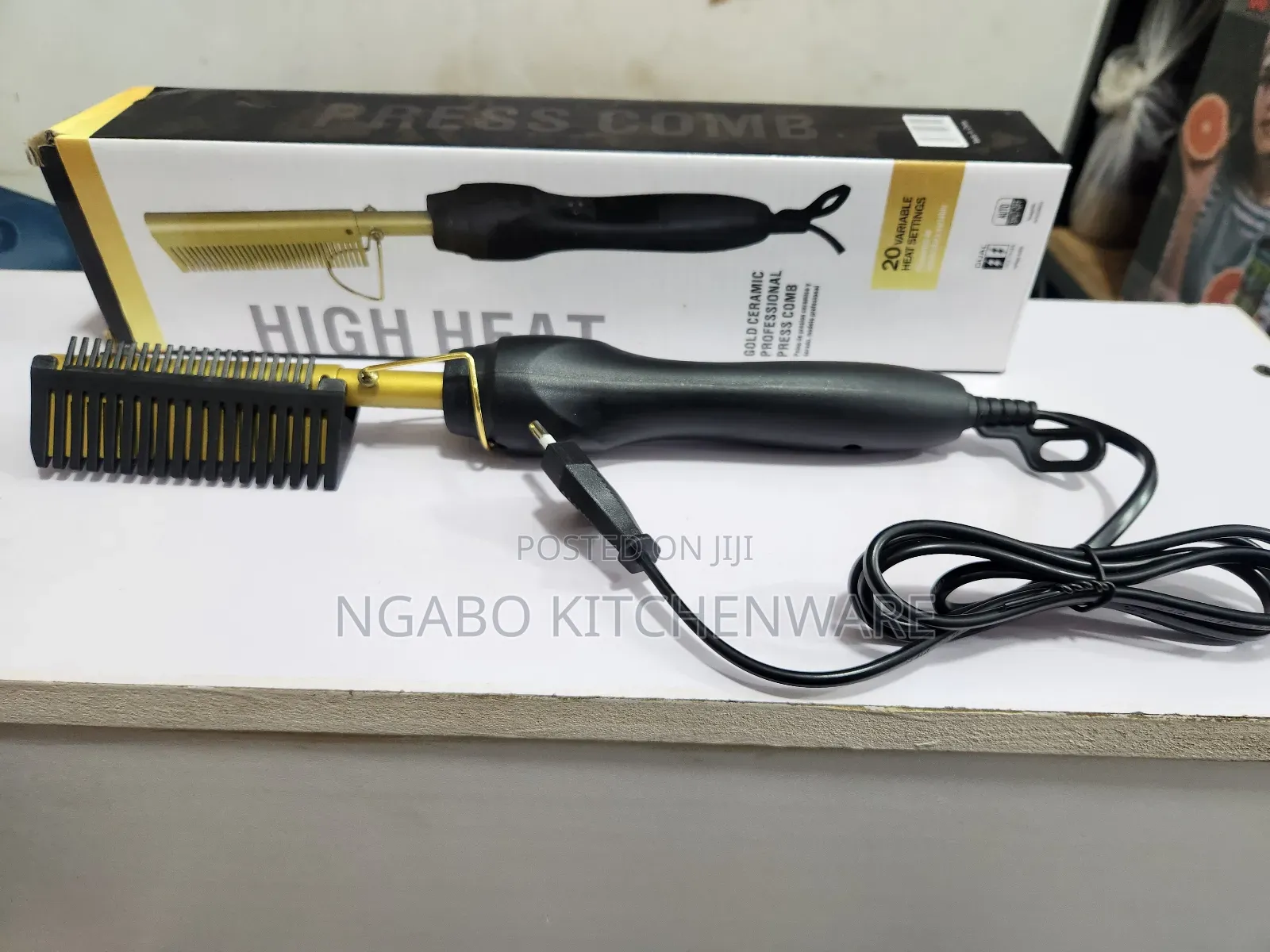 Electric Hot and Press Comb or Hair Straightener