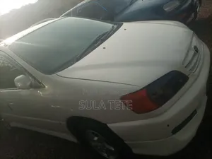 Toyota Ipsum 2000 White