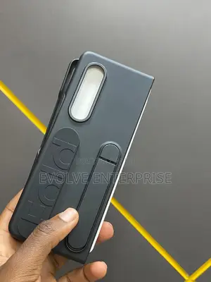Wristband Foldable Stand Funda for Samsung Galaxy Z Fold 7 6 4 5