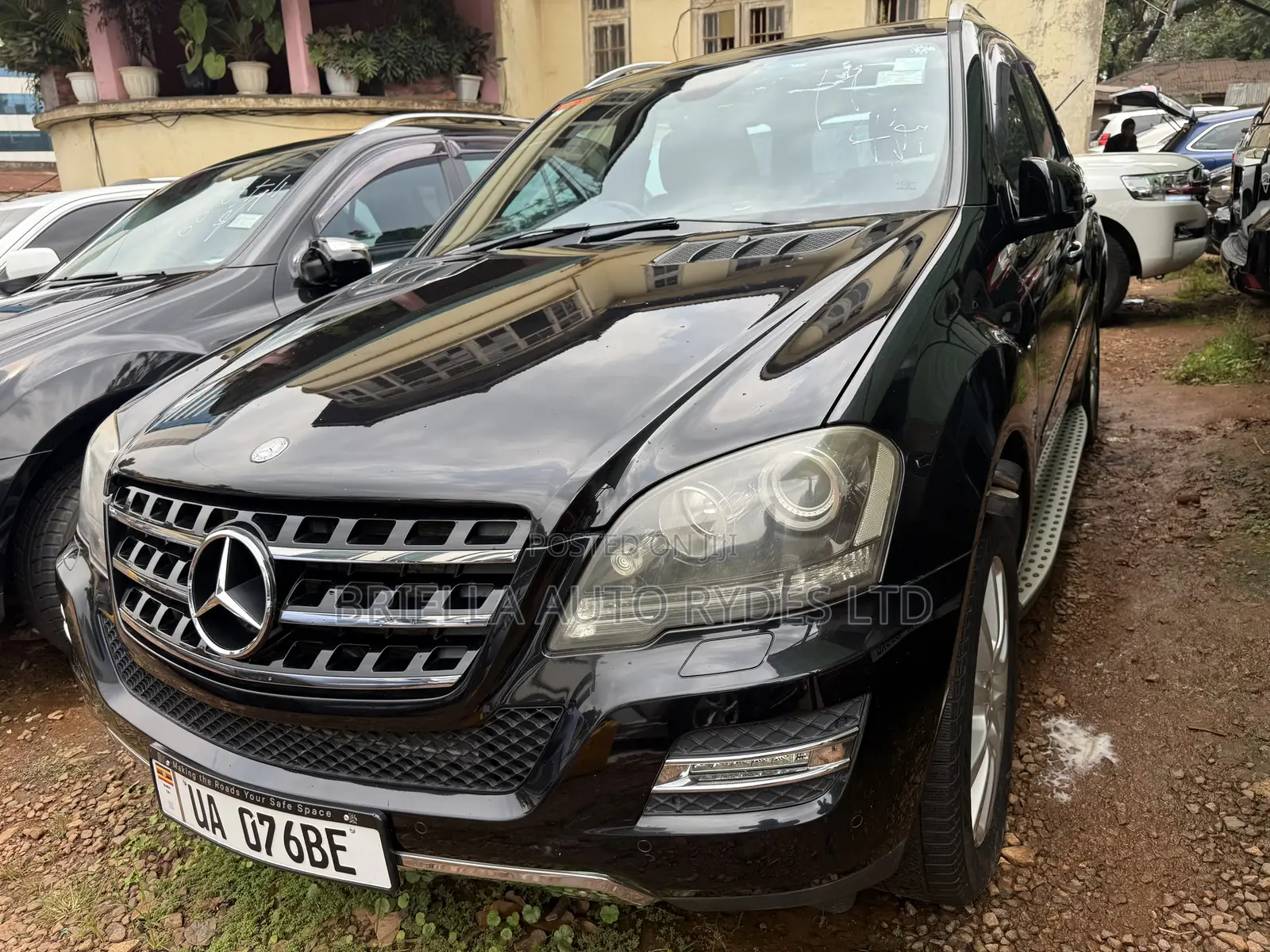 Mercedes-Benz M Class 2011 Black