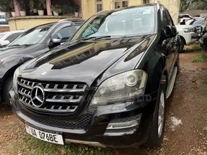 Mercedes-Benz M Class 2011 Black