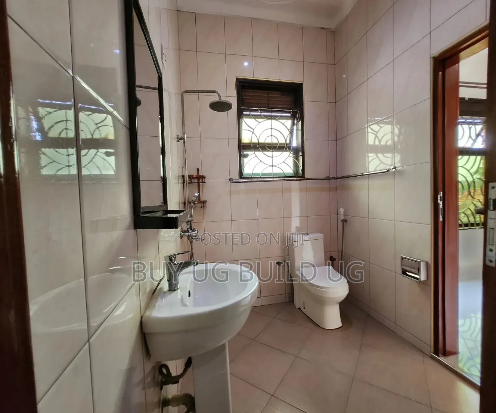 2bdrm Apartment in Ntinda Kyambogo, Central Division for rent