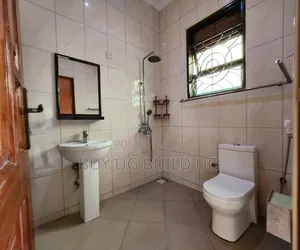 2bdrm Apartment in Kiwatule, Central Division for rent