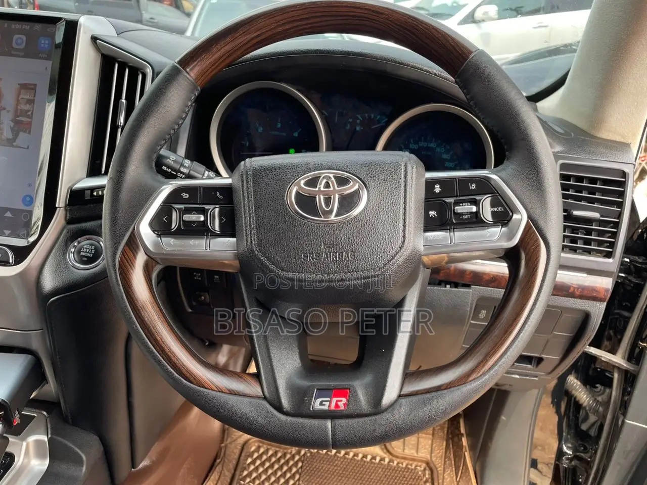 Toyota Land Cruiser 2010 Black