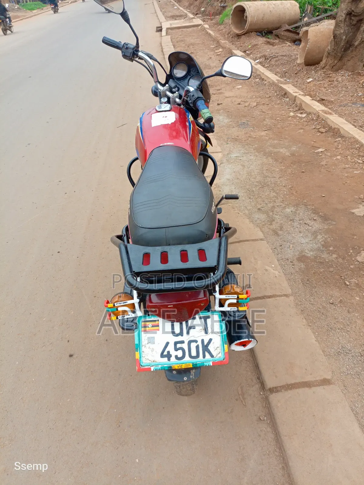 Bajaj Boxer 125 2024 Red