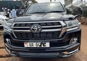 Toyota Land Cruiser 2010 Black