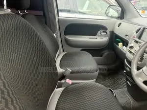Toyota Sienta 2008 Gray