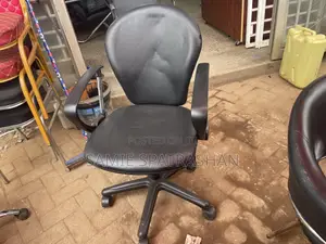 Simple Office Chair Black