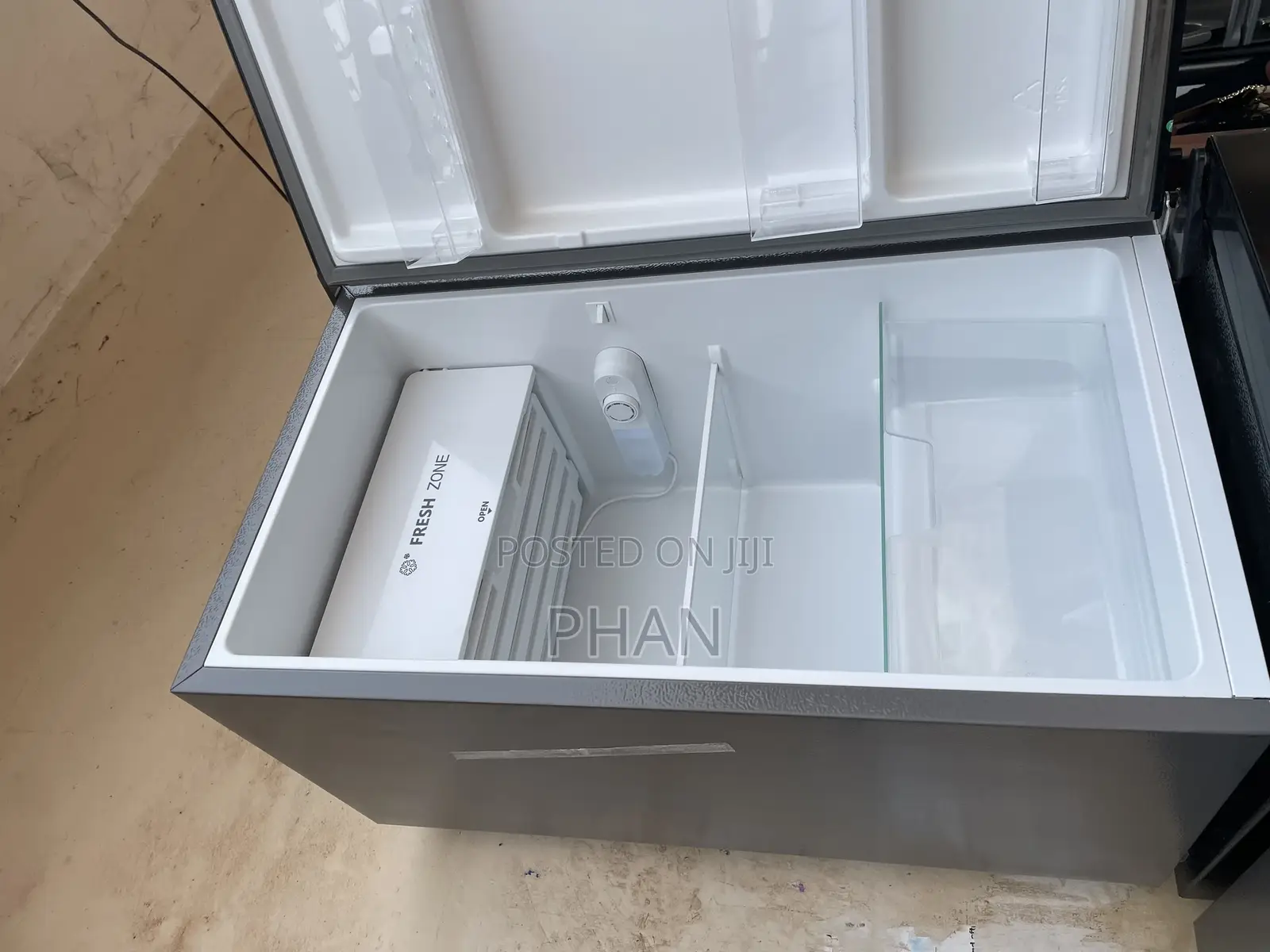 Hisense 120litres Fridge in Excellent and Optmal Conditon