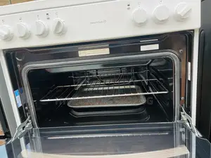 Indesit White Ceramic Electric Commercial Cooker