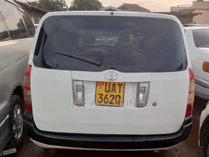 Toyota Succeed 2006 White
