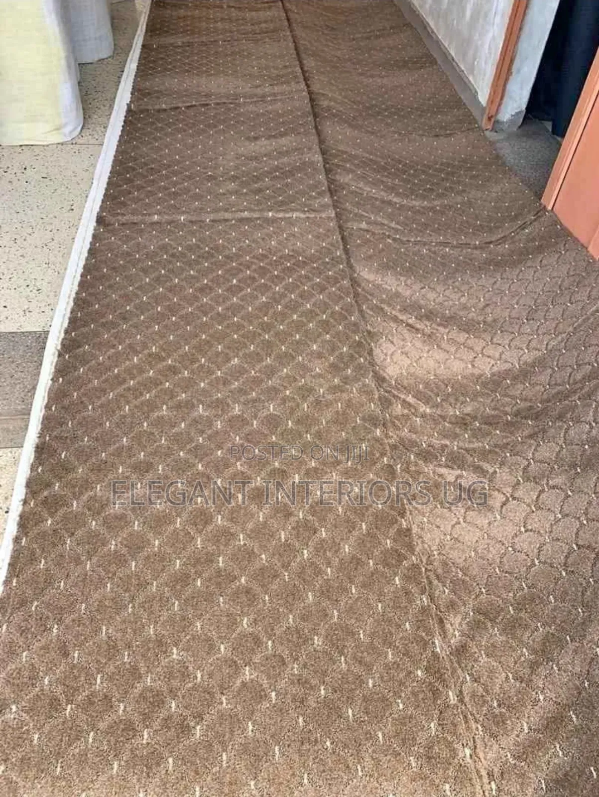 Fancy Woolen Carpets With Good Design Available at Cheap Price