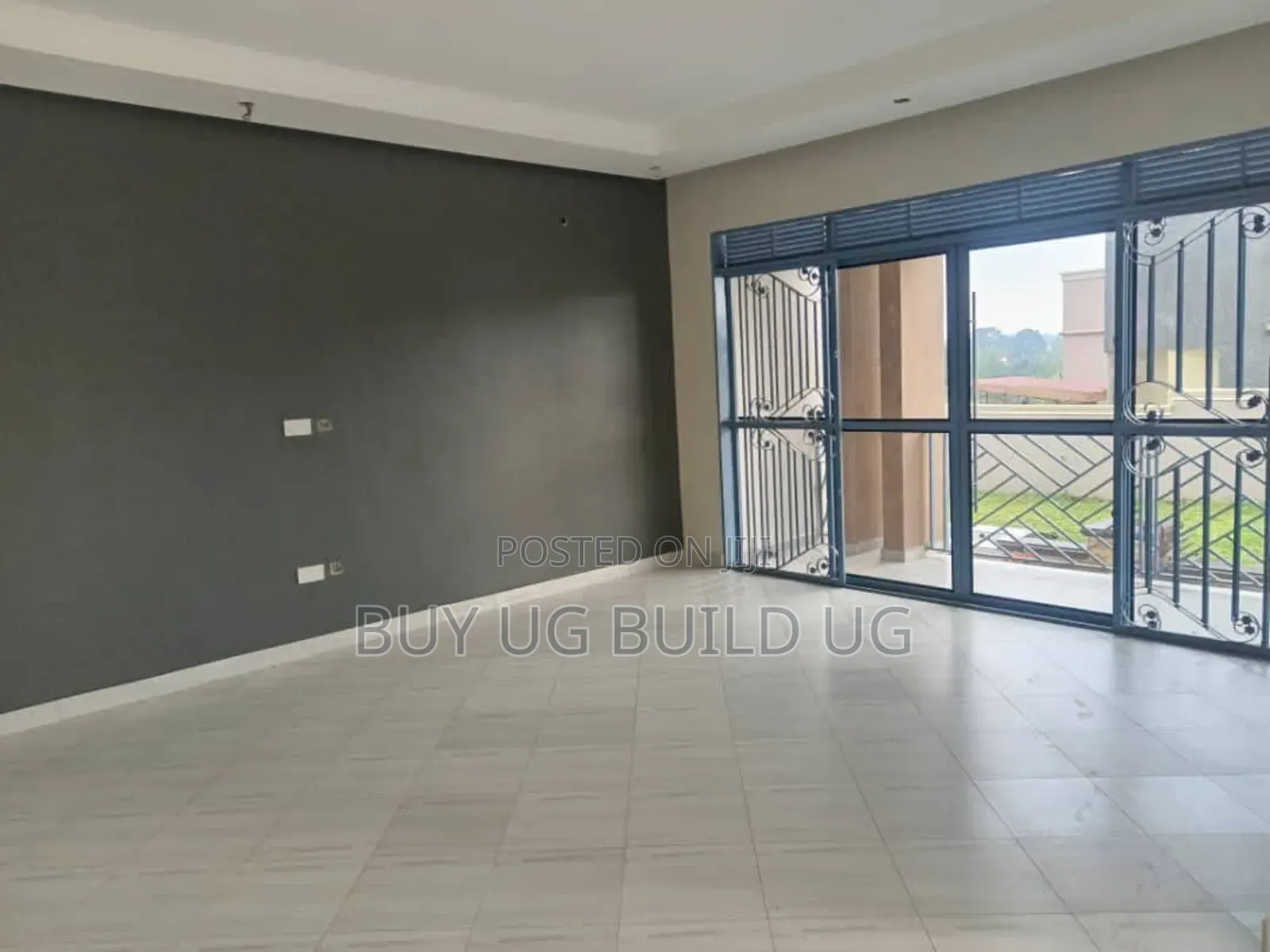 4bdrm Bungalow in Kira Kimwanyi for sale