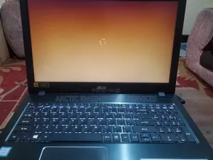 Laptop Acer Aspire 5750 8GB Intel Core i3 HDD+SSD 1T