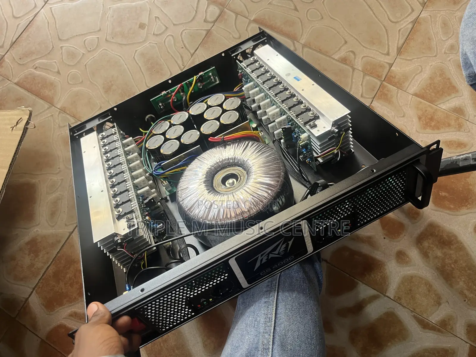 Peavey Cs 4000 Power Amplifier