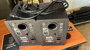 M Audio Bx5 D2 Studio Monitors
