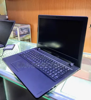 Laptop Lenovo IdeaPad 300 4GB Intel Celeron HDD 500GB