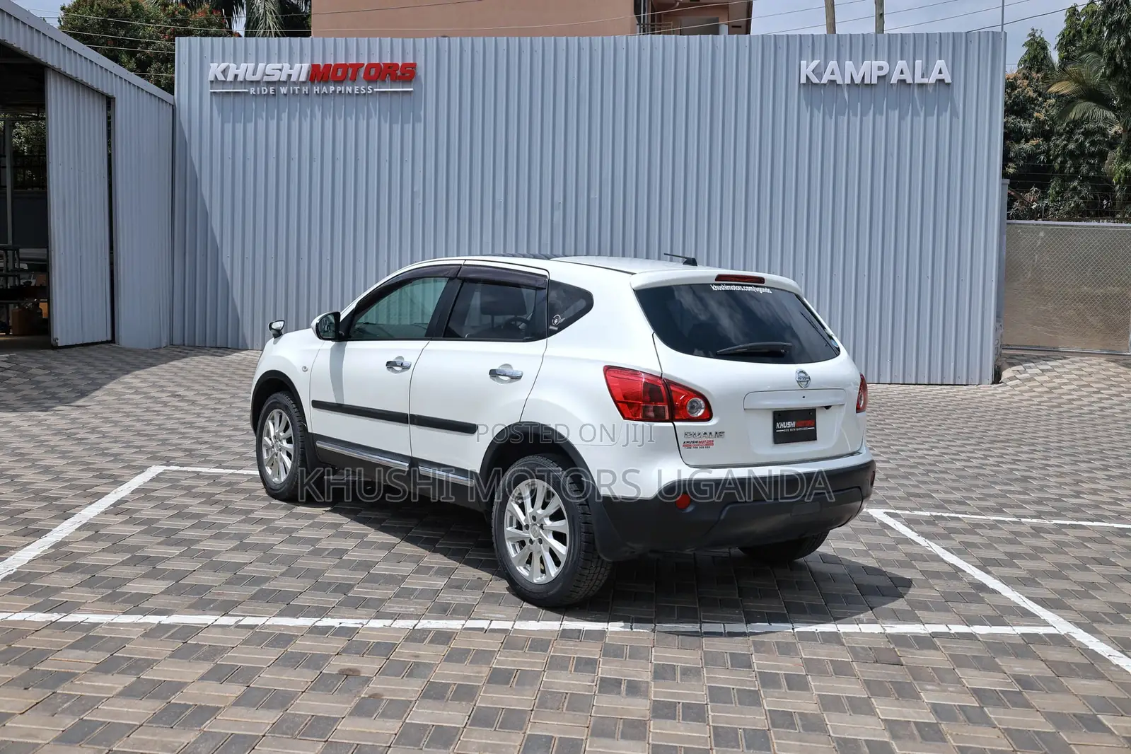 Nissan Dualis 2012 Pearl