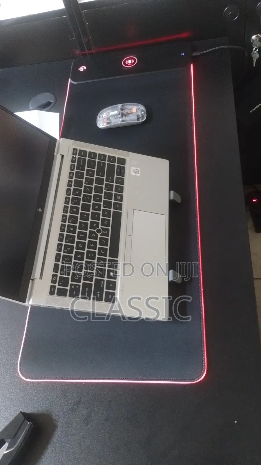 Porodo Gaming RGB Mouse Pad With 15w Wireless Charger