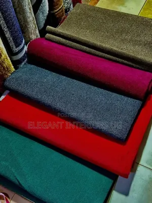 Woolen Carpets Commonly Used in Offices and Homes at Cheap Price