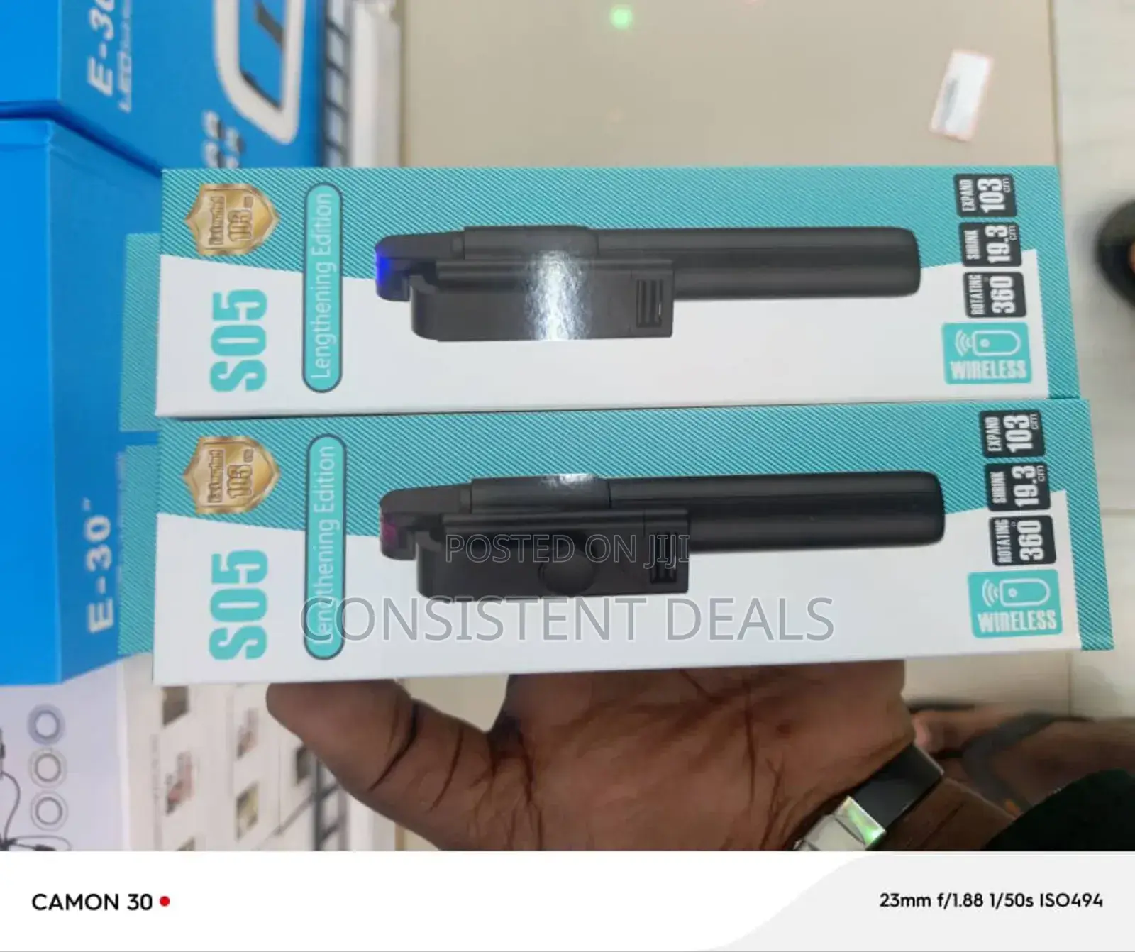 S05 Portable Selfie Stick