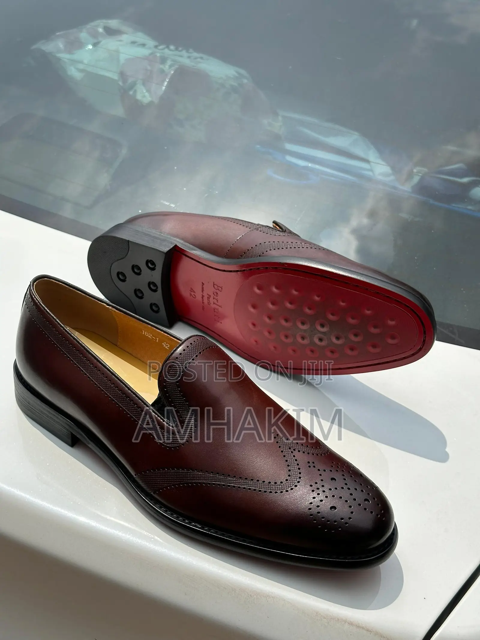 Classic Itallian Laceless Leather Berluti Oxfords in Stock